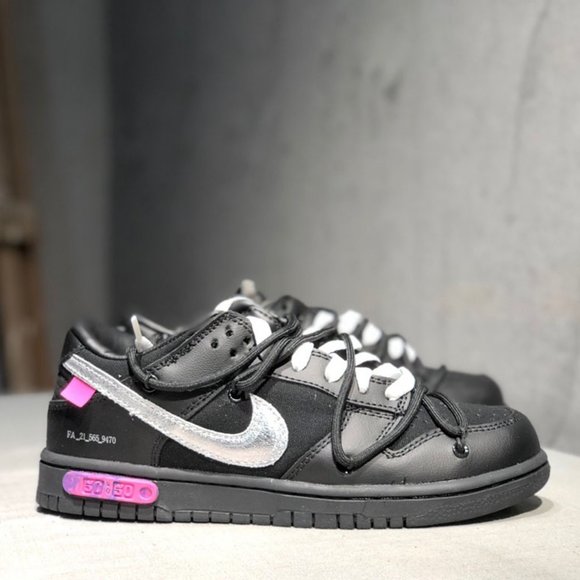 Nike Off-White x Nike Dunk Low 30 of 50